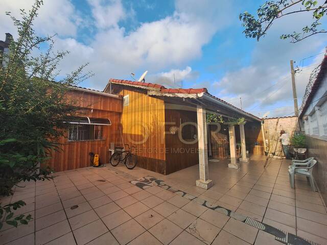 #41 - Casa para Venda em Mongaguá - SP